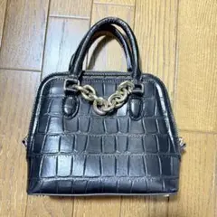 ZARA クロコ型押し ハンドバッグ ブラック チェーン装飾のサムネイル