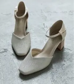 【mogu様専用】niana アンクルベルトスクエアトゥパンプス