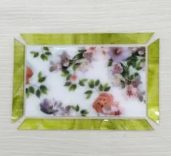 Item thumbnail for item 3cdcbf78-67d6-4579-a185-f6c24a7ea77e