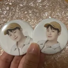 SEVENTEEN セブンティーンカフェ 缶バッジ ウジ2個セット