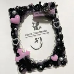 【王冠と十字架　ブラックピンク】B8 トレカケース　ホイップ　デコ　硬質ケース