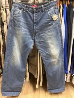 00