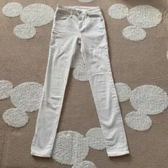 GU スキニーパンツ ホワイト  ジーンズ　61cm