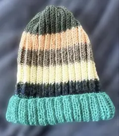 ニット帽　ビーニー　ボーダー柄　新品未使用