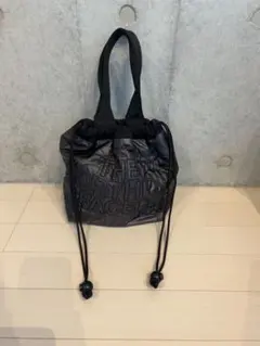 新品同様ザノースフェイスパープルレーベルキルティングバッグ黒Sサイズ