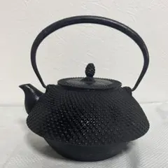 USED品 南部名工金秀 及春鋳造 算盤形捻鉉アラレ 南部鉄瓶 南部
