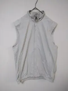 ナイキ　2004年製　ナイロンベスト　メンズL　白色系　黒色刺繍ロゴ　美品