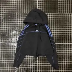 adidas originals archive short sweatのサムネイル