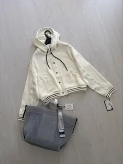 22000円新品♡デザイン パーカー スコットクラブ購入のサムネイル