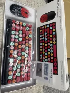 ワイヤレスキーボードとマウスセットのサムネイル