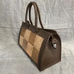 Item thumbnail for item b3b5e655-6450-45d6-93b0-0e6b698c7903