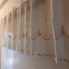 花柄刺繍 レース　カフェカーテン ホワイト①のサムネイル