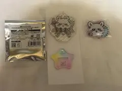 超まじかるちいかわ アクスタにもなるアクリルキーホルダー ピース アクスタ