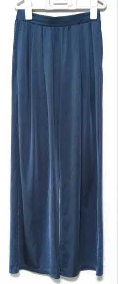 サテンジャージーワイドストレートパンツ ウエストゴム付き