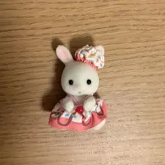 シルバニア　キラキラくじ　赤ちゃんドーナツトリオ　しろうさぎの赤ちゃん