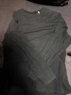 ESSENTIALS 黒 長袖Tシャツ