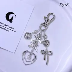 [K718] ビーズ キーホルダー ストラップ コレクトブック 韓国 ハート