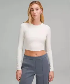 【lululemon】Hold Tight ストレートヘムクロップ長袖シャツのサムネイル