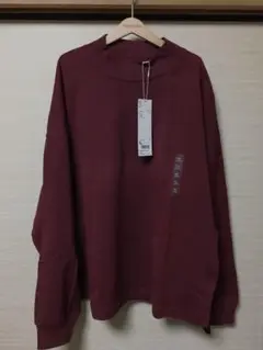 新品　ユニクロUモックネックT