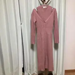 Lily Brown リブ編みオフショルダー長袖ワンピース　ルミネ新宿限定色