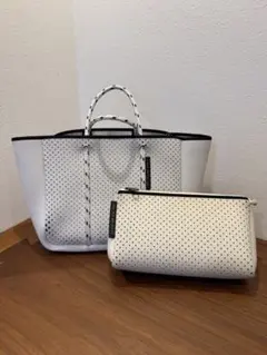 Item thumbnail for item dfa8addf-8a10-4d66-b6ec-b9d5a9e26773