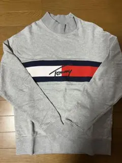 tommy スウェット