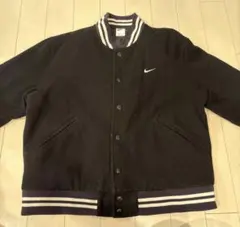 NIKE スタジャン ブラック Lサイズのサムネイル
