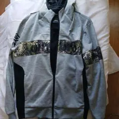 umbro フルジップジャケット カモフラージュ