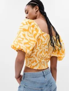 GAP 半袖 トップス イエロー ボタニカル柄のサムネイル