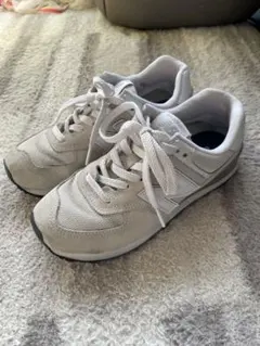 New Balance ホワイト スニーカー