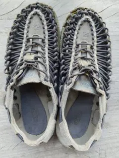 KEEN UNEEK ユニーク KHAKI/DARK EARTH 27cm - メルカリ