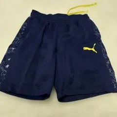 PUMA ネイビー ハーフパンツ