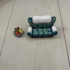 ディズニーリゾート ミニチュアフィギュアコレクション ソファ ミニーのお部屋