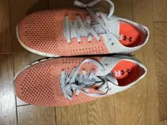 【値下】Under Armour オレンジ/グレー スニーカー