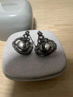 VivienneWestwood ピアス　変色あり！のサムネイル