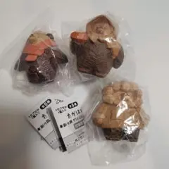 ガチャ　たかはたまさおFIGURE COLLECTION 木彫り風　3種