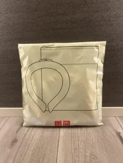 【非売品】UNIQLO ノベルティ ネッククールリング 保冷ポーチセットのサムネイル