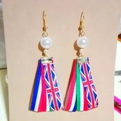 英国風♡　リボンタッセルピアス