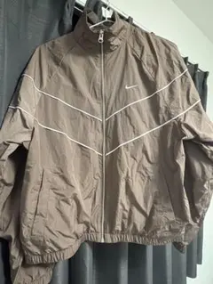Nike solo swoosh ナイロンジャケット 2026年最新】nike solo swoosh track jacketの人気アイテム - メルカリ