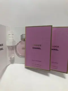 チャンス　オー　タンドゥル　オードゥ　パルファム　サンプル　シャネル　3個