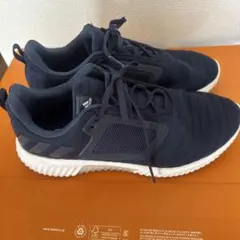 クライマクール スニーカー