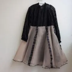 レースドレス