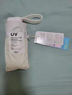 【新品】wpc 折りたたみ傘　オフホワイト　軽量　コンパクト　遮光　小さい