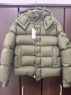 MONCLER ダウンジャケット　VEZERE 超美品　試着での使用