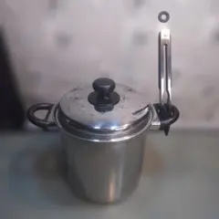 Item thumbnail for item cfc2c23e-78a3-424e-9e27-8241d385ab38