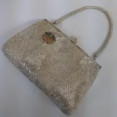 Item thumbnail for item ef4191c5-dd0d-410d-ad8c-9542726299eb