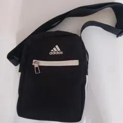 アディダス　ショルダーバッグ