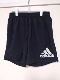 adidas AEROREADY ブラックショートパンツ