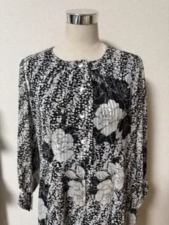 ワンピース　昭和レトロ　水玉模様　花柄　ブラック