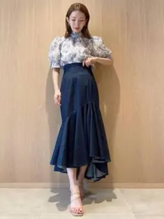 snidel ハイウエストヘムボリュームスカート